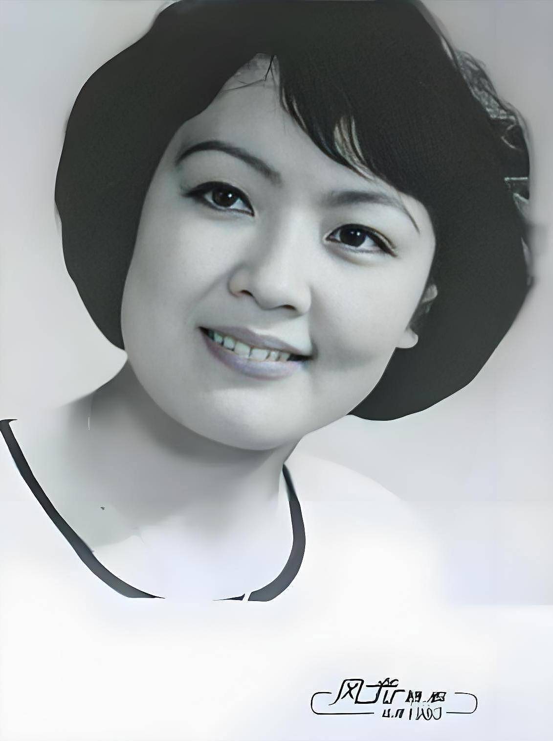 张兰:当年倒追汪小菲的父亲,奉子成婚后...(组图) - 8