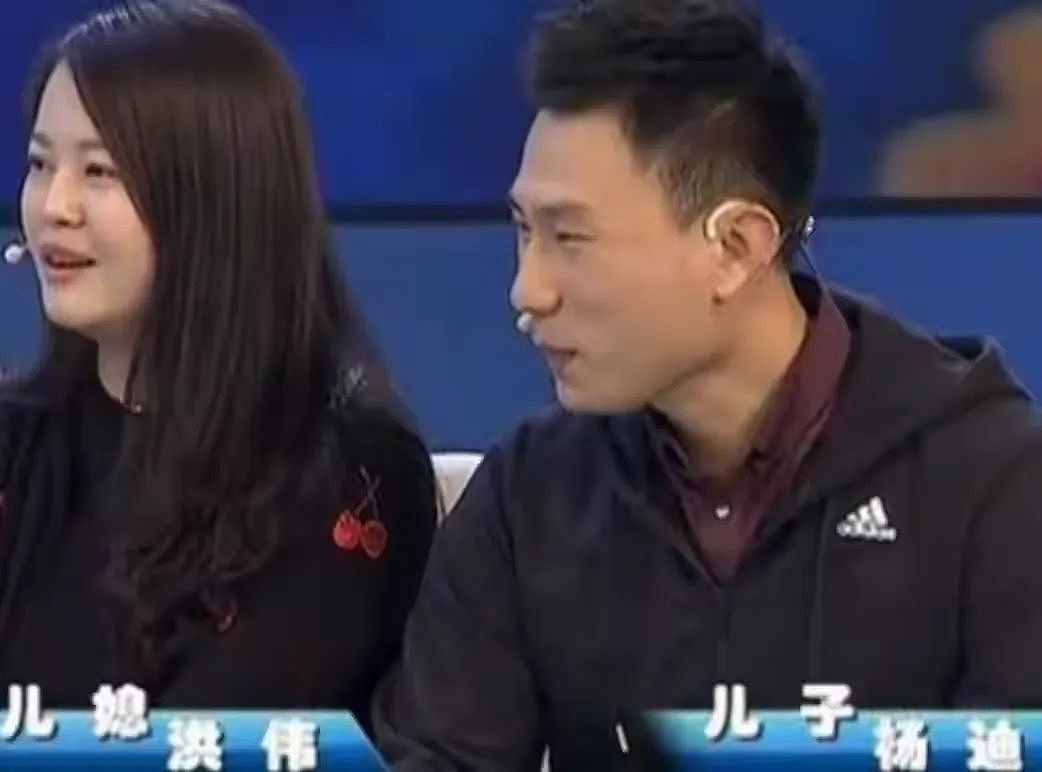 【情感】“鬼子专业户”被游客追着打爆红全网！从货车司机到成名《亮剑》，妻子是背后的功臣（组图） - 14