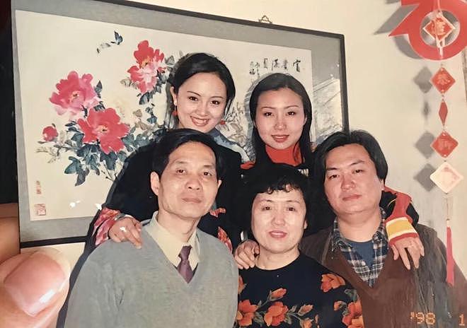 朱媛媛于月仙珍贵合影！原来两人是师姐妹，最后互动惹人泪目（组图） - 4