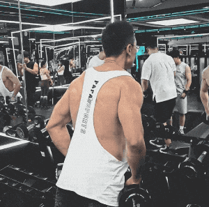 【帅哥】青岛肌肉男孩在家玩自拍，性张力拉满了（组图） - 19