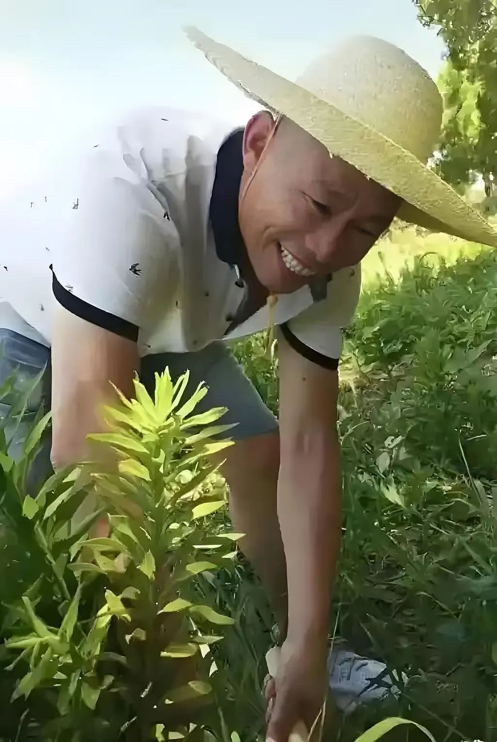 【情感】“鬼子专业户”被游客追着打爆红全网！从货车司机到成名《亮剑》，妻子是背后的功臣（组图） - 19