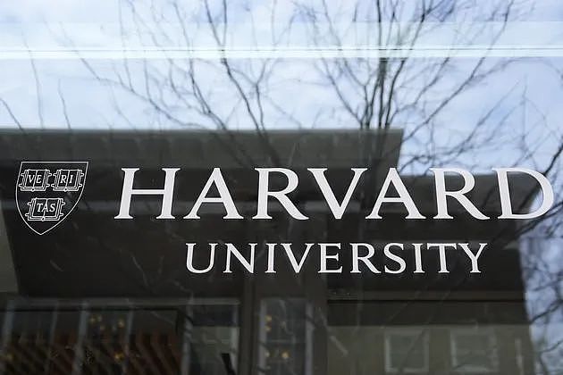 美国暂停所有留学签证预约,全面审查社交媒体,支持哈马斯的都可能拒签(组图) - 3