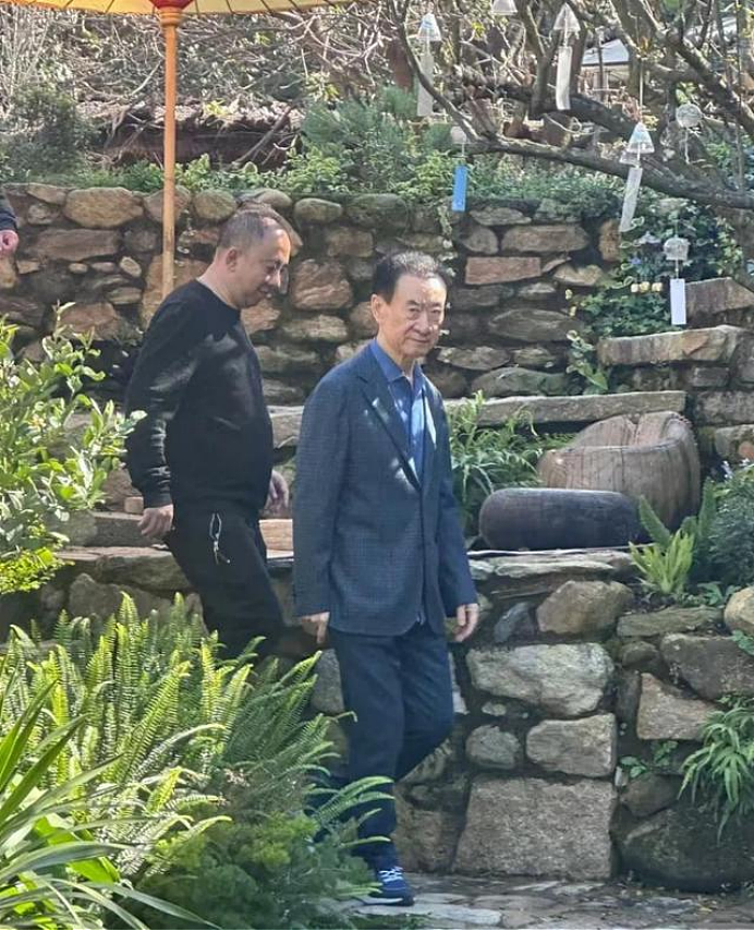 王健林3亿财产被冻结:从首富到“卖卖卖”还债,他怎么落寞成这样了?(组图) - 7