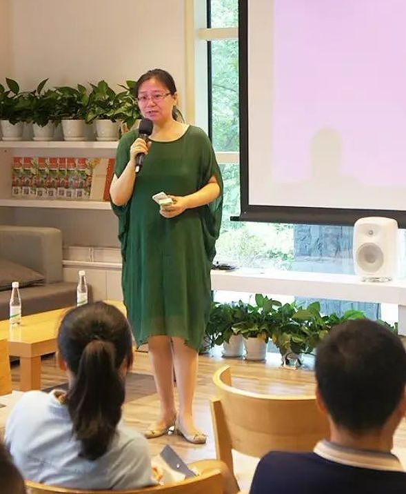 南大教授举报丈夫婚内出轨,对方向情人索要隐私照,曝光开房聊天(组图) - 15