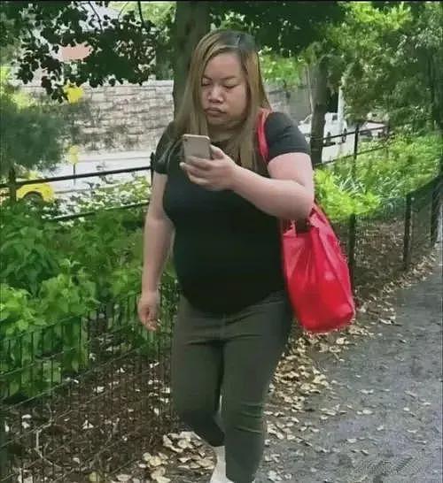 凤姐在美国大烟山被偶遇,身形落寞不承认自己是凤姐,也不理会华人(组图) - 3