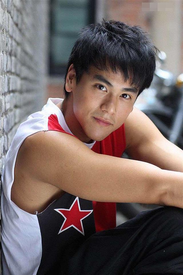 被曝与彭于晏复合：蔡依林9位绯闻男友皆是型男？艳福不输萧亚轩（组图） - 14