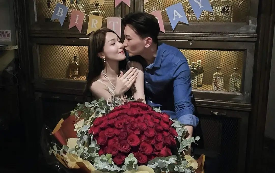 恭喜!41岁TVB“铁面陈”王致狄突然宣布结婚,因通告少兼职卖猪肉维持生计(组图) - 1