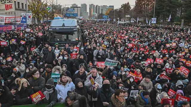 韩国总统选举：你需要知道的焦点议题、提前投票原因和领先候选人（组图） - 2