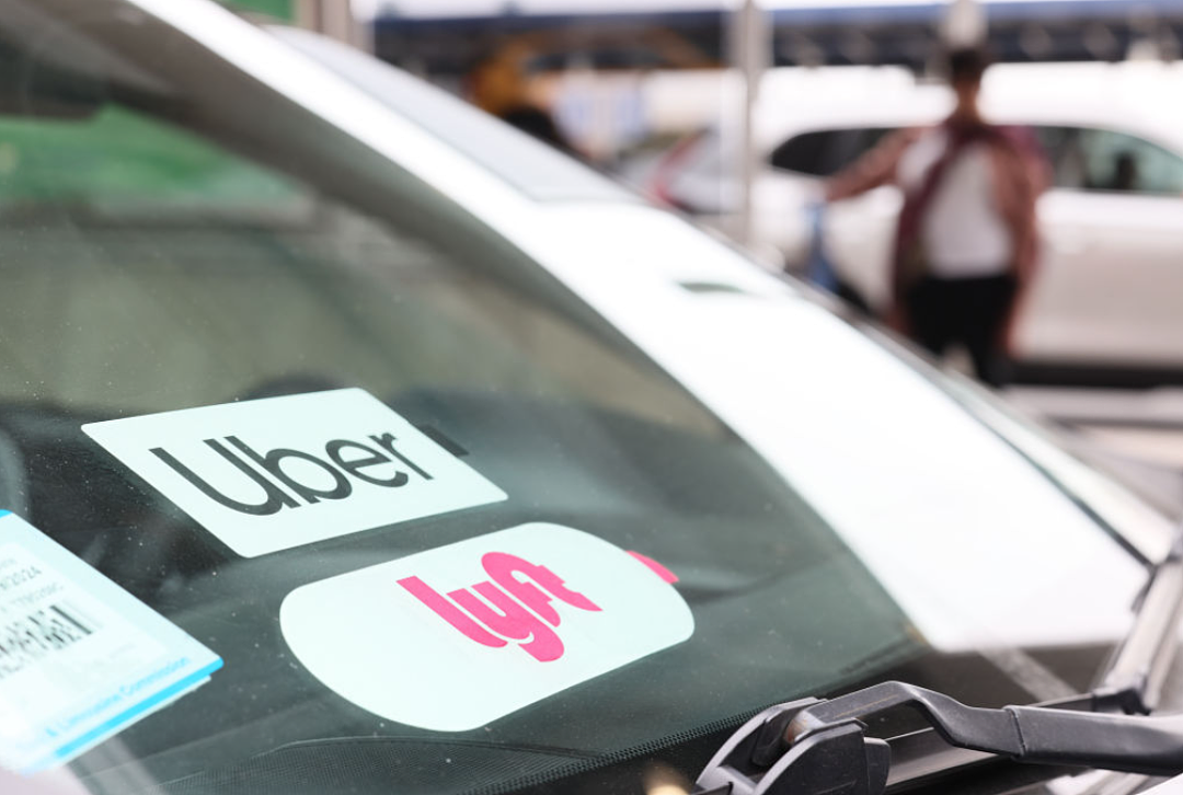 华人夫妻放弃高薪！移民美国，靠开Uber养家：没想到会挣这么多...（组图） - 3