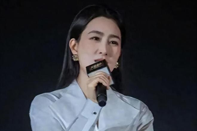 不下桌总有机会开席!44岁丑闻缠身的马苏,这次终于要“翻身(组图) - 8