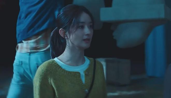 《在人间》首播遭吐槽！剧情故弄玄虚难看懂，赵丽颖演技再遭差评（组图） - 17