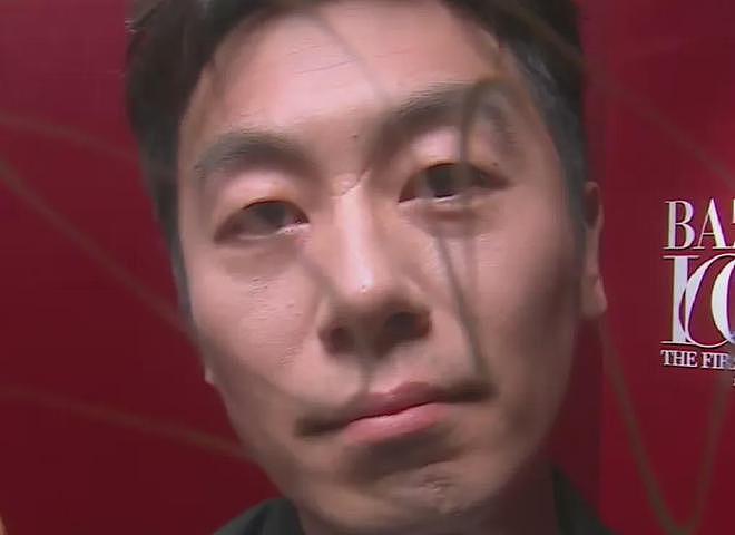 魔鬼镜头又来了!芭莎盛典怼脸拍太真实,杨幂干脆躲开不让拍正脸(组图) - 25