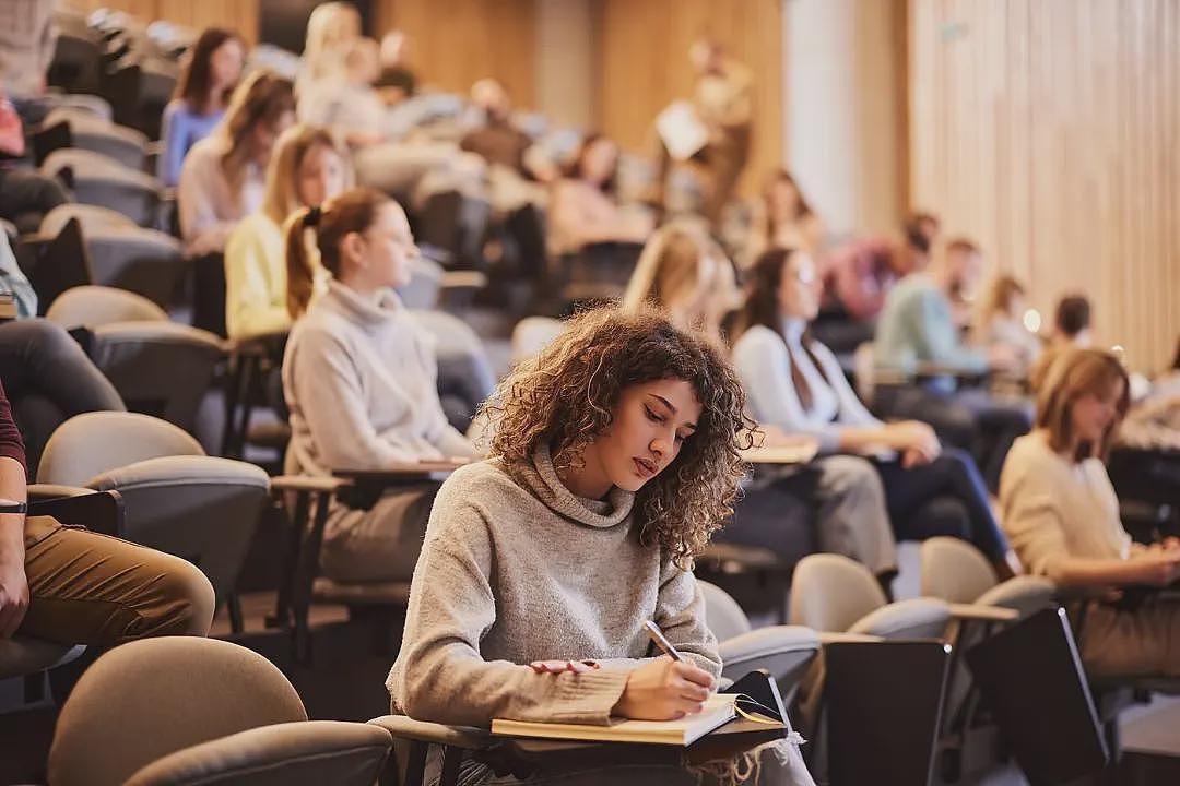 留学生北美地图-1，香港高校四处接哈佛学生转学？（组图） - 8