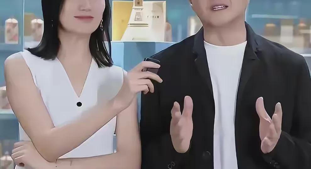 李亚鹏婚姻亮红灯?与小娇妻分居各玩各的了…(组图) - 3