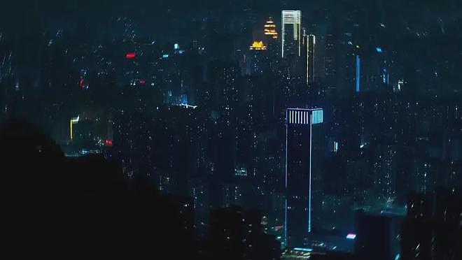 《在人间》首播遭吐槽！剧情故弄玄虚难看懂，赵丽颖演技再遭差评（组图） - 6