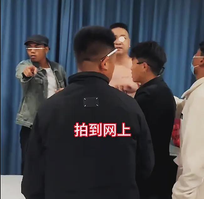 女子宾馆出轨被丈夫捉奸，小三衣不遮体狡辩：我们是朋友关系（组图） - 6