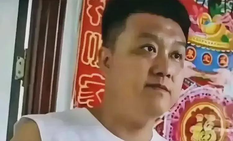 最悲情真男人李恩胜：手持白刃杀妻子灭门，民警却为他敬烟喊大哥（组图） - 17
