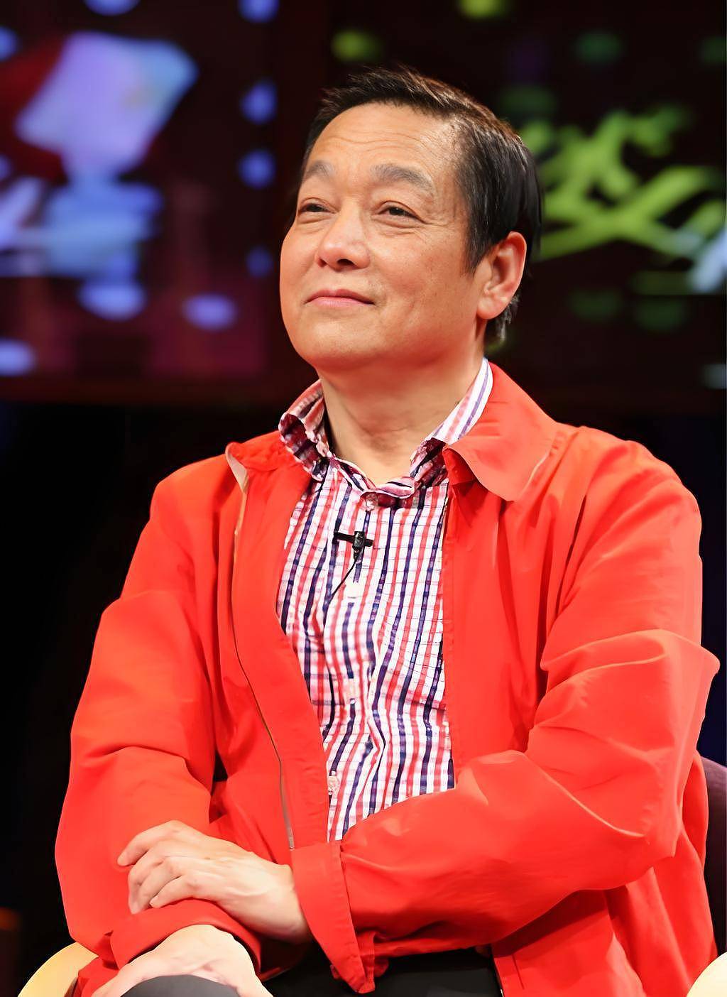 她是知名编剧，是韩美林的第四任妻子，54岁再做妈妈（组图） - 9