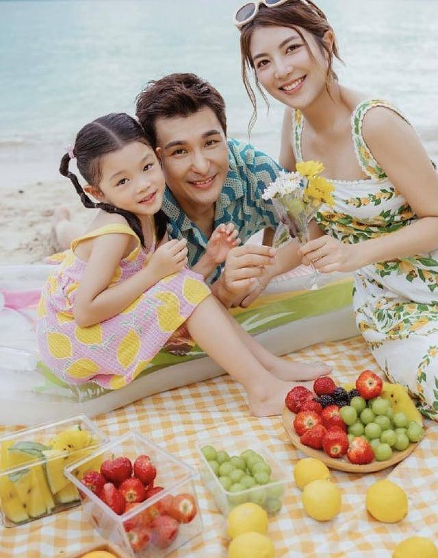 担心！TVB视帝妻子晒近况，面部肿到认不出，状态差（组图） - 1