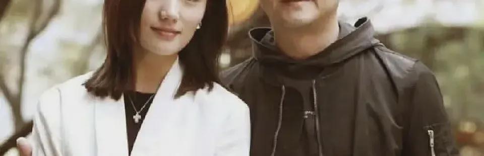 李亚鹏婚姻亮红灯?与小娇妻分居各玩各的了…(组图) - 1