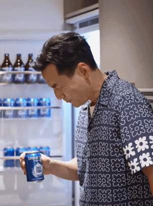 吴彦祖真缺钱了？卖完英语课又代言黄酒，表情痛苦疑喝不惯硬夸（组图） - 10