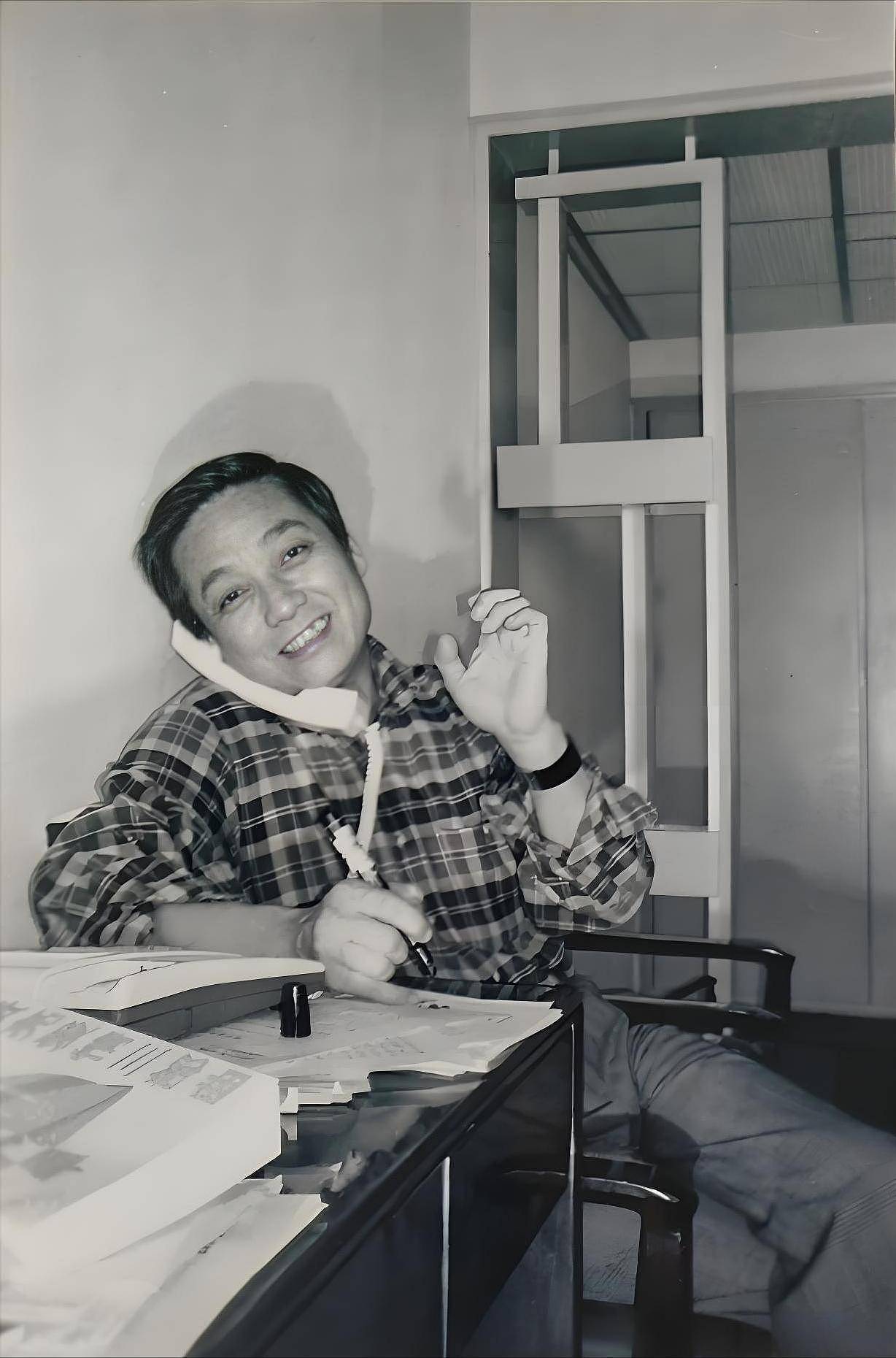 她是知名编剧，是韩美林的第四任妻子，54岁再做妈妈（组图） - 6