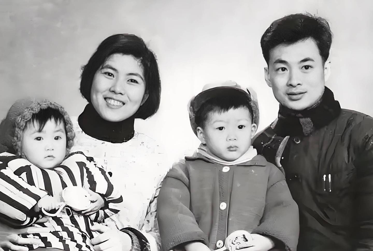 她是知名编剧，是韩美林的第四任妻子，54岁再做妈妈（组图） - 12