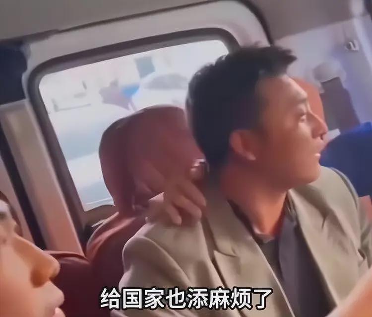 最悲情真男人李恩胜：手持白刃杀妻子灭门，民警却为他敬烟喊大哥（组图） - 27