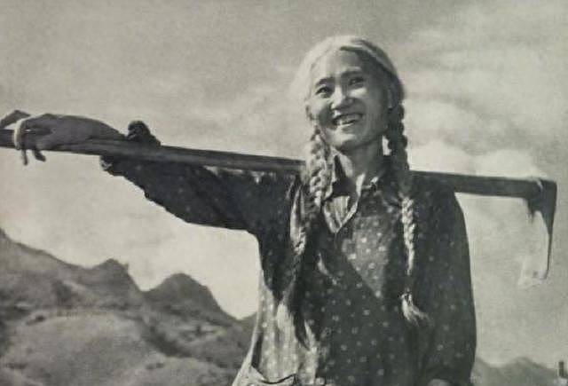 难怪地主强抢白毛女，曝原型罗昌秀救出时四张照（组图） - 1