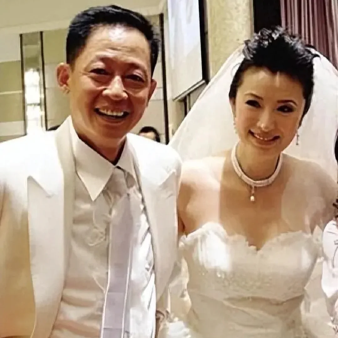 王志文的前半生：撵走徐帆，逼哭许晴，42岁娶兰博基尼女总裁，如今一家三口很幸福（组图） - 8