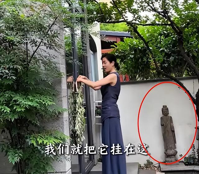 汪涵豪宅细节曝光，监控密布，门口立菩萨石像，墙上挂画尽显品味（组图） - 6