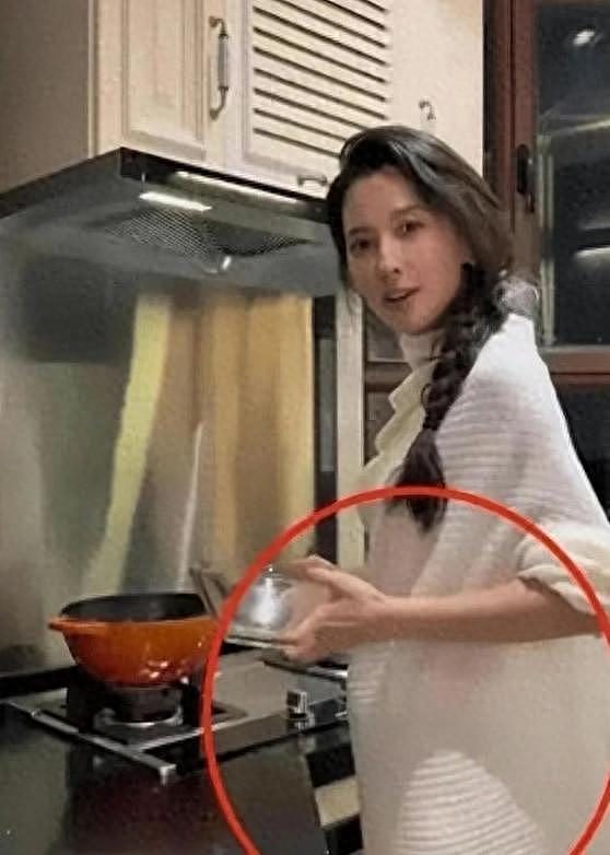 太牛了！53岁汪峰再当爸？5个孩子4个妈，还有没名分抱憾自杀的她（组图） - 1