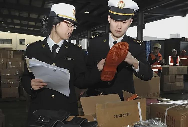 5名中国公民在塞尔维亚被抓！原因很雷人，网友：国外可没人惯你（组图） - 18