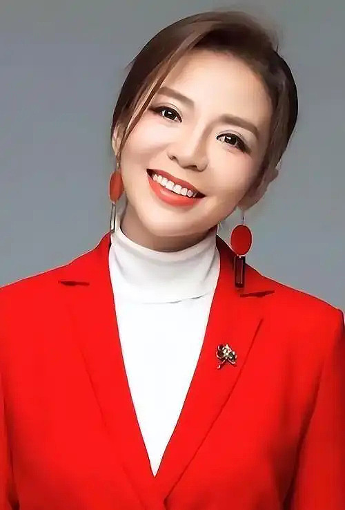 央视主持朱迅出手助景区不适游客视频曝，网民：人美心善有片（视频/组图） - 7