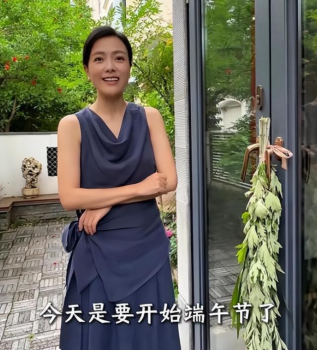汪涵豪宅细节曝光，监控密布，门口立菩萨石像，墙上挂画尽显品味（组图） - 10