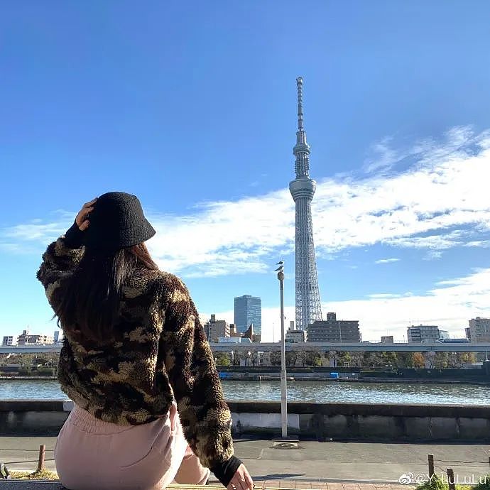 【美女】172cm成都辣妹秀身材，蜂腰翘臀惹肾上腺素飙升，真的太促了（组图） - 34