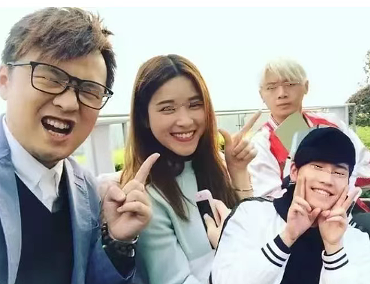 恭喜！TVB小生公开恋情，秘恋双性恋宅男女神，演唱会正式认爱（组图） - 22