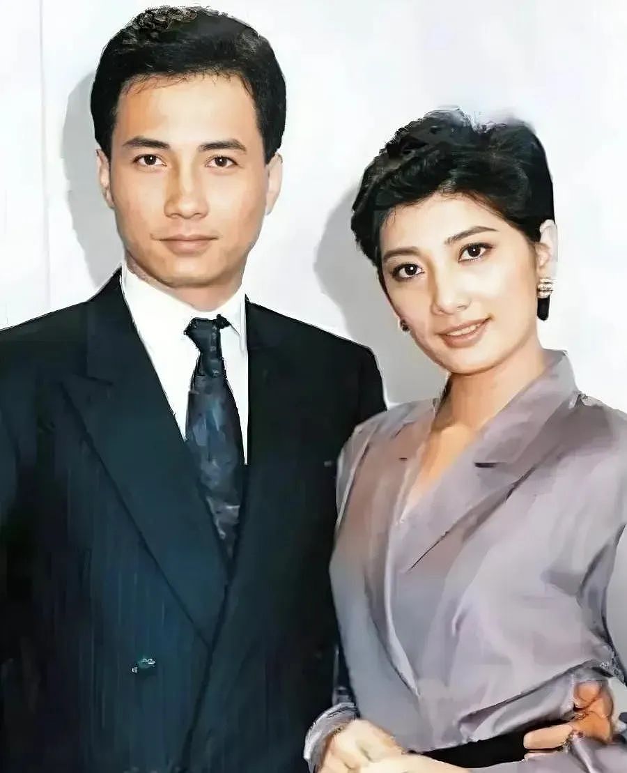 被生父侵犯,嫁给“渣男”,“最美赵敏”为何如此命苦?(图) - 14