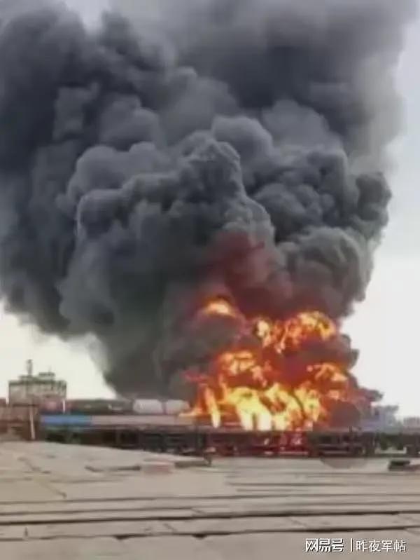 海参崴发生2次爆炸！乌军万里追击誓灭俄155旅，全球剿杀令生效中（组图） - 2