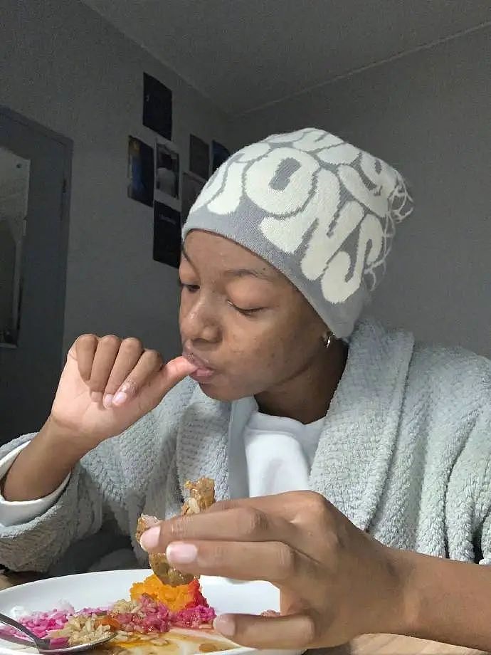 【爆笑】“网友手机里最羞耻的秘密居然是....”哈哈哈哈看完自己的笑出声（组图） - 31