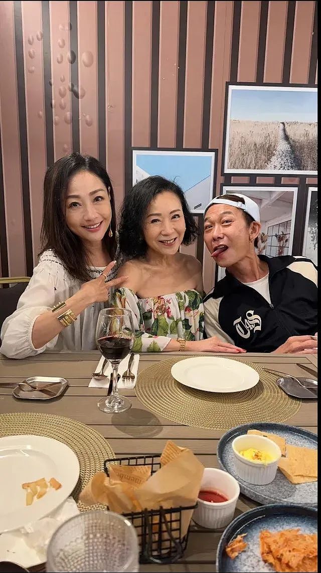TVB“最美黄蓉”魏秋桦近况曝光风韵犹存,曾被曝与亚视高层姐弟恋,身家曾过亿(组图) - 2
