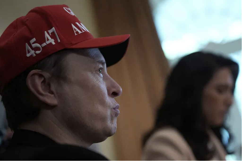 马斯克被曝吸毒成瘾，随身藏20颗禁药，白宫紧急切割？直播与特朗普“分手“（组图） - 6