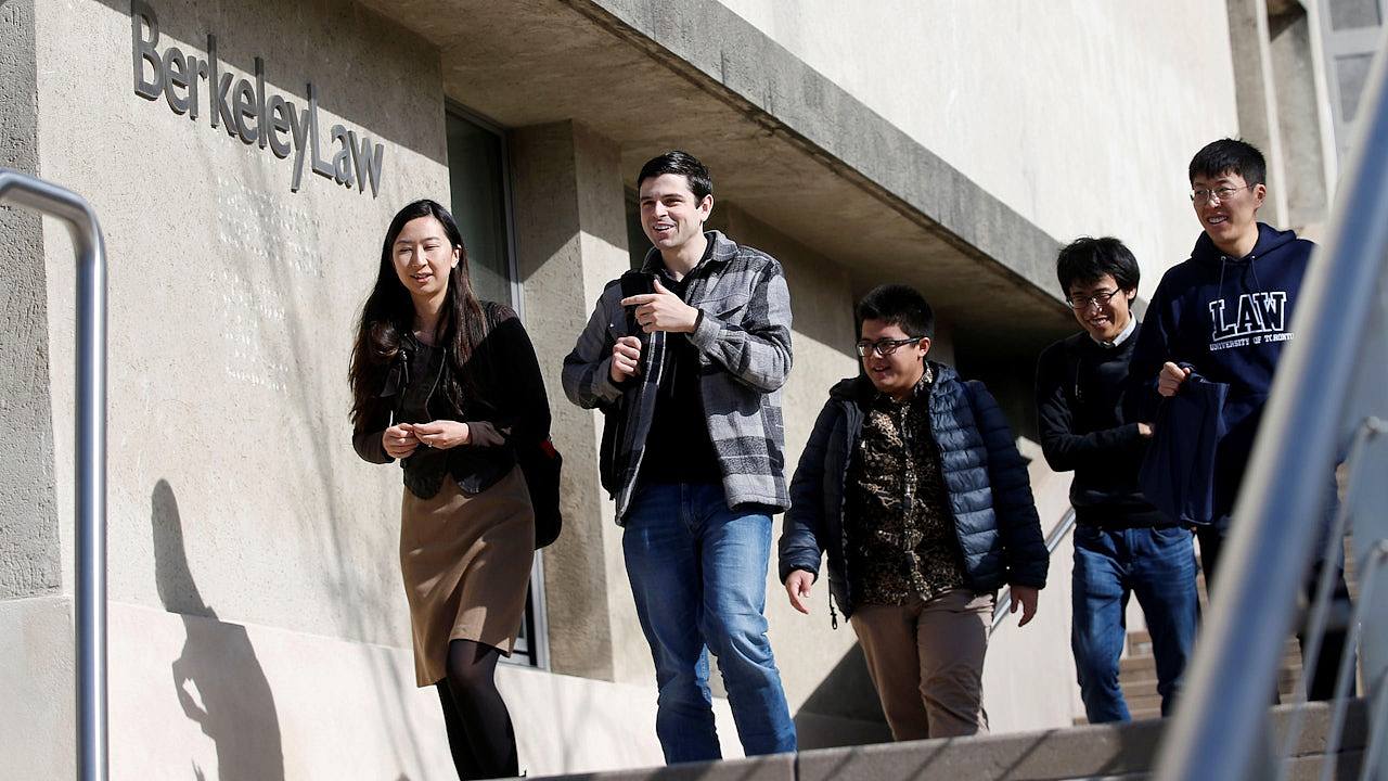 美国使馆停止学生签证面试预约 准留学生叹左右为难:等待的游戏(组图) - 1