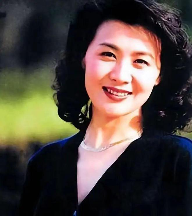 从陈晓旭到朱媛媛，那些被癌症带走的绝代佳人，最后一个让人泪崩（组图） - 6