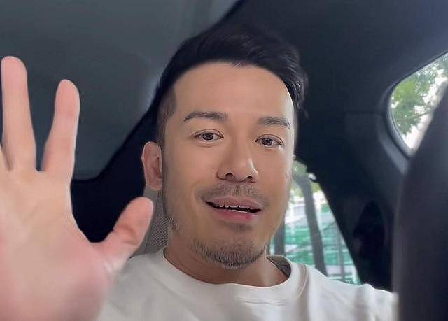 重口味！香港知名男星拍视频为流量舔马桶盖，与女友好事将近（组图） - 6