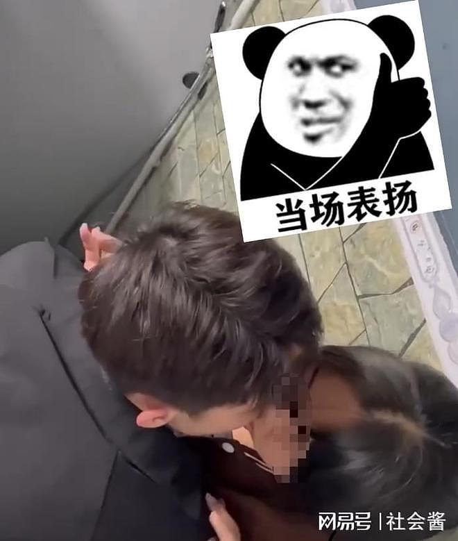 内地高中生情侣厕所上演活春宫，1分27秒视频全网疯传，学校：记大过（组图） - 5