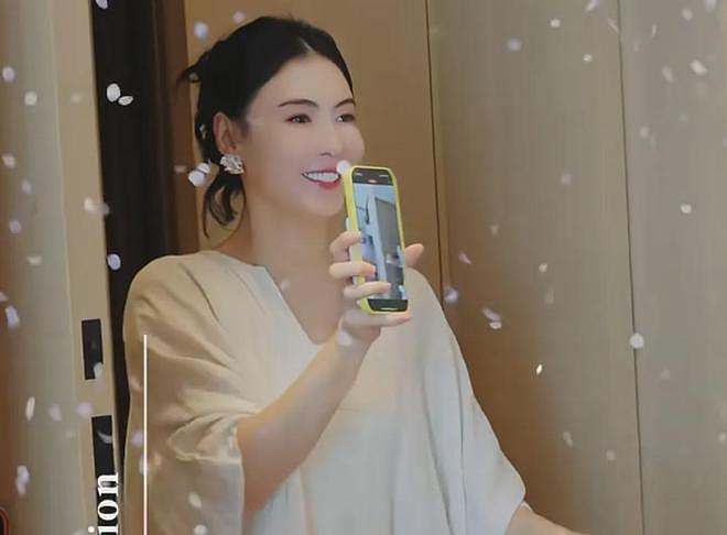 45岁张柏芝撞脸向太，分享和儿子相处日常，网友感慨她很会教孩子（组图） - 2