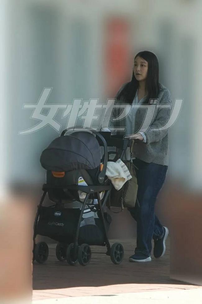 一家三口首亮相,产后的日本公主真子发福很多(组图) - 5