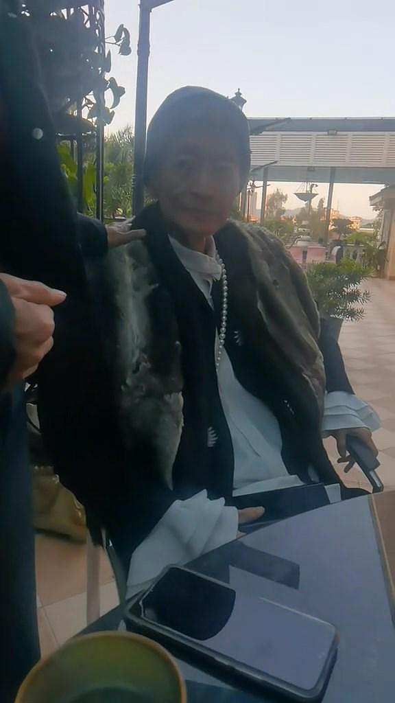 著名港星方刚去世享年78岁，一生未婚无子女，最后露面瘦骨嶙峋（组图） - 10