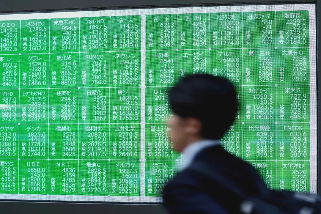 日本人吃不起米,高官家里“多到吃不完”(组图) - 9